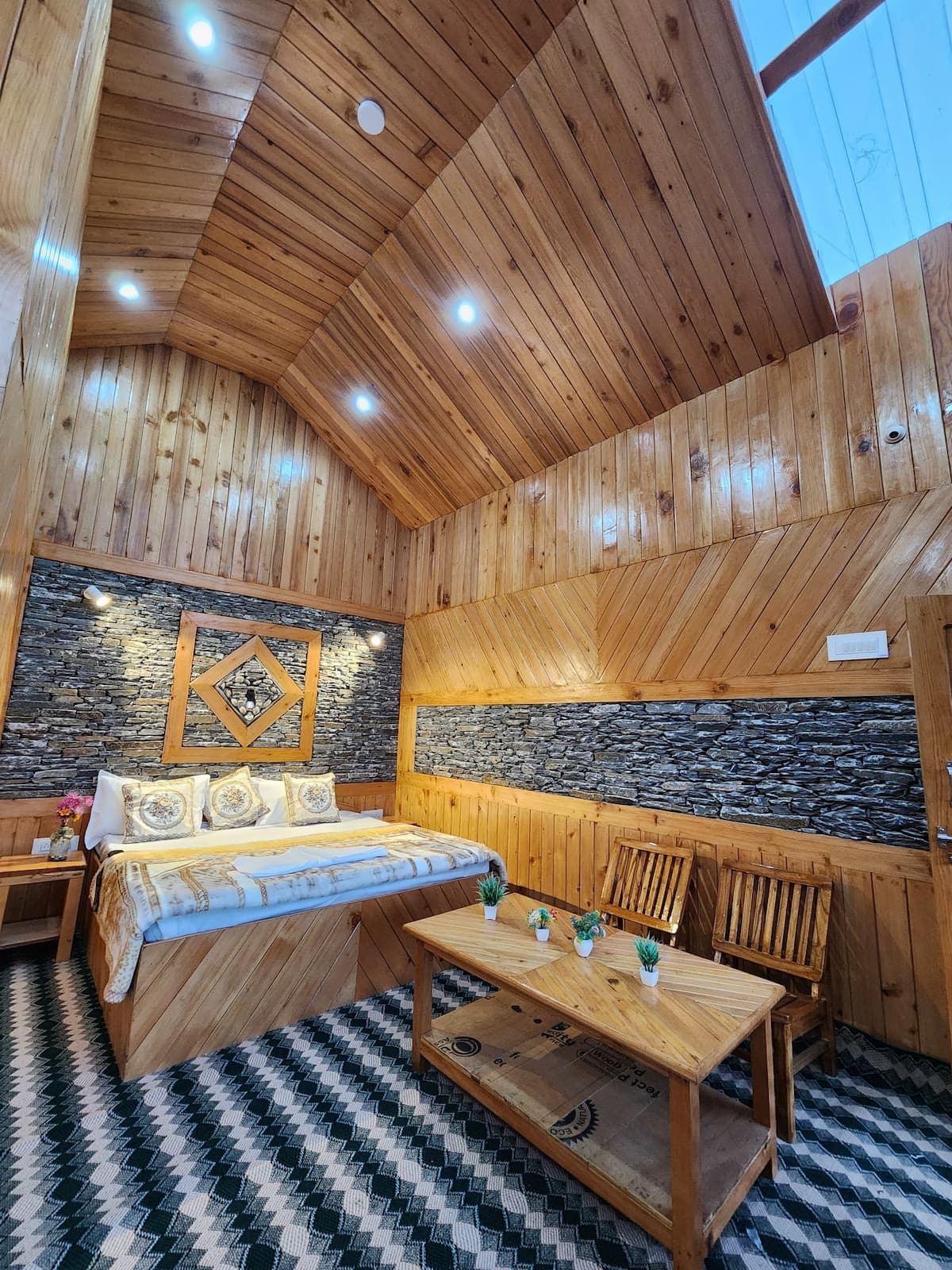 Bastiat Stays  -  The Woodland Valley View  -  Tandi