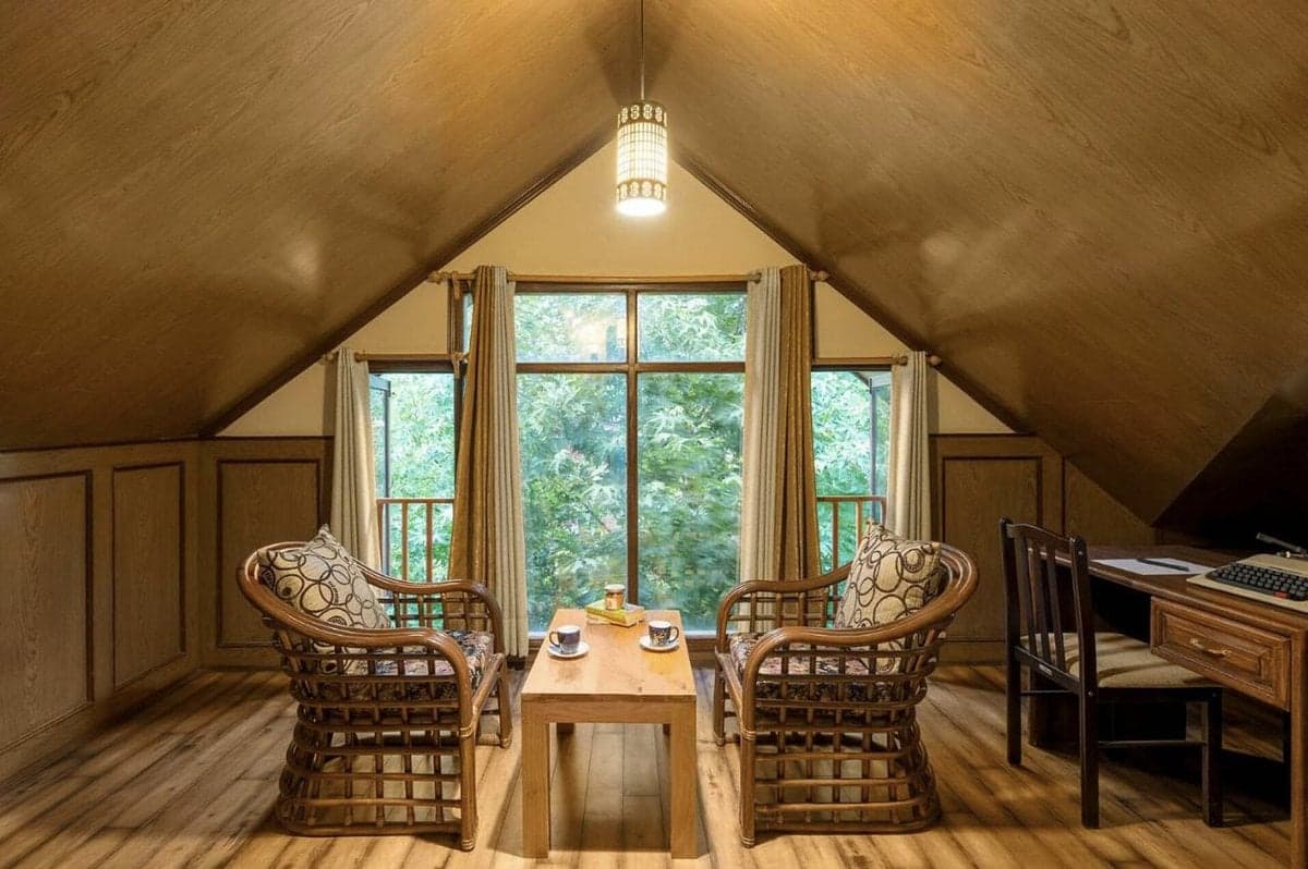 2 Bedroom Duplex Villa with Balcony and Parking 3